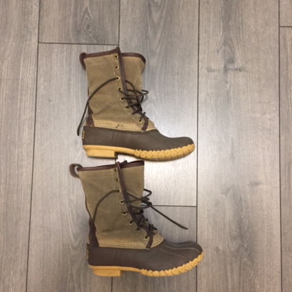 LL Bean Signature Waxed-Canvas Maine Hunting Boot - Picture 2 of 8